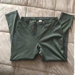 Faded Glory green leggings